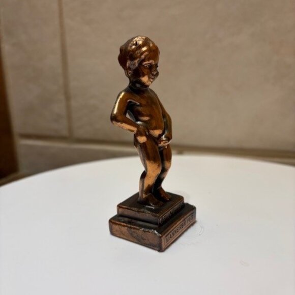 BRUXELLES Brussels Bronze Figurine 'Manneken Pis' - VINTAGE 4" - Picture 4 of 9